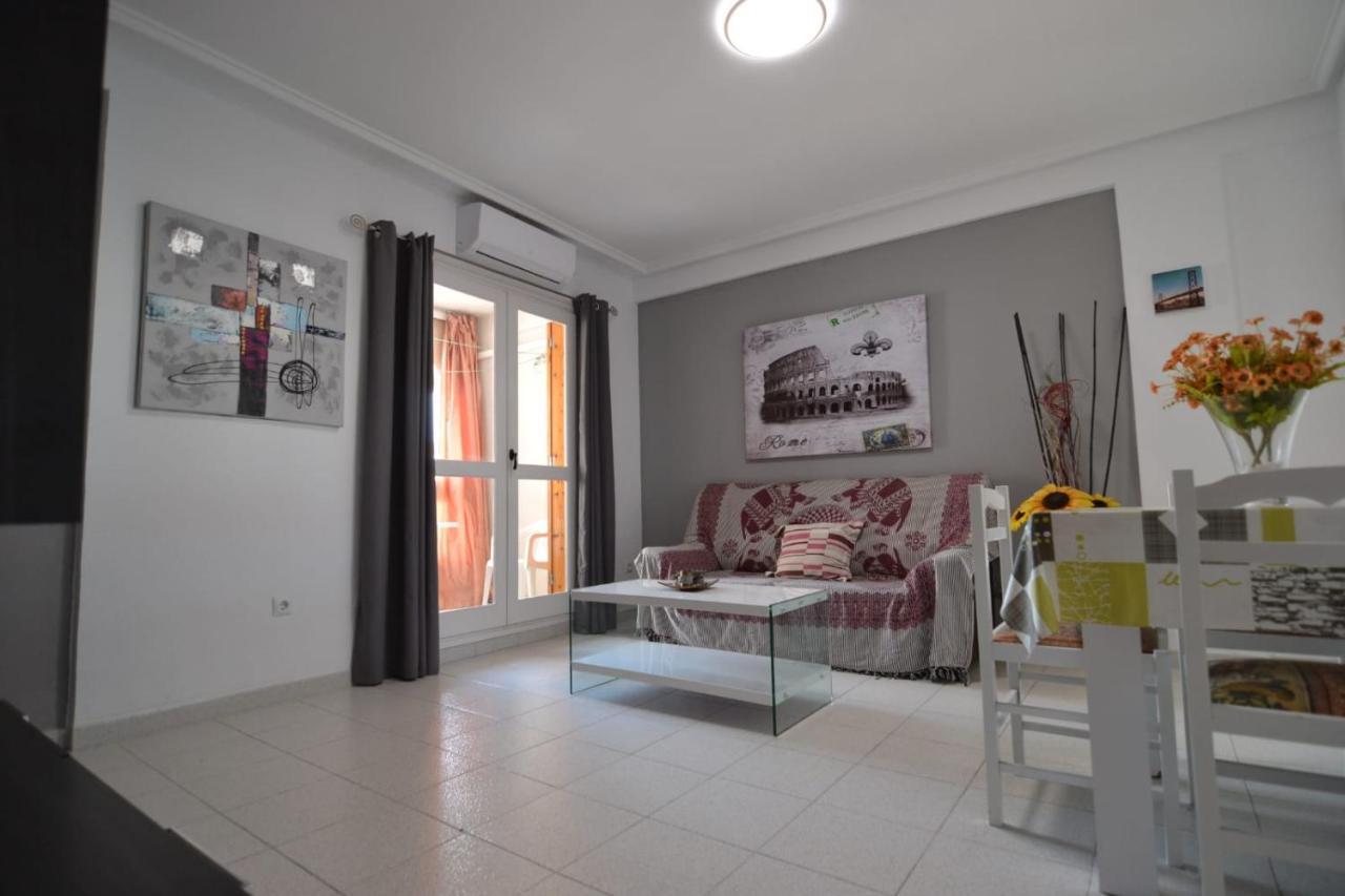 Home 3 Jc Torrevieja Exterior foto
